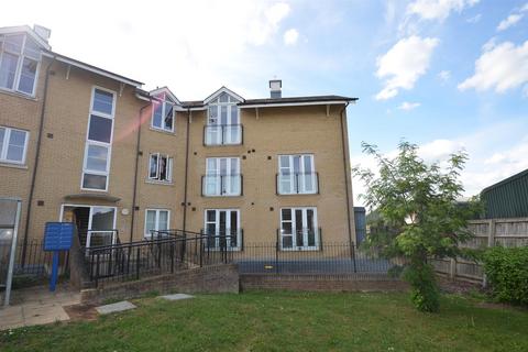 7 River View, Shefford, SG17 5FL