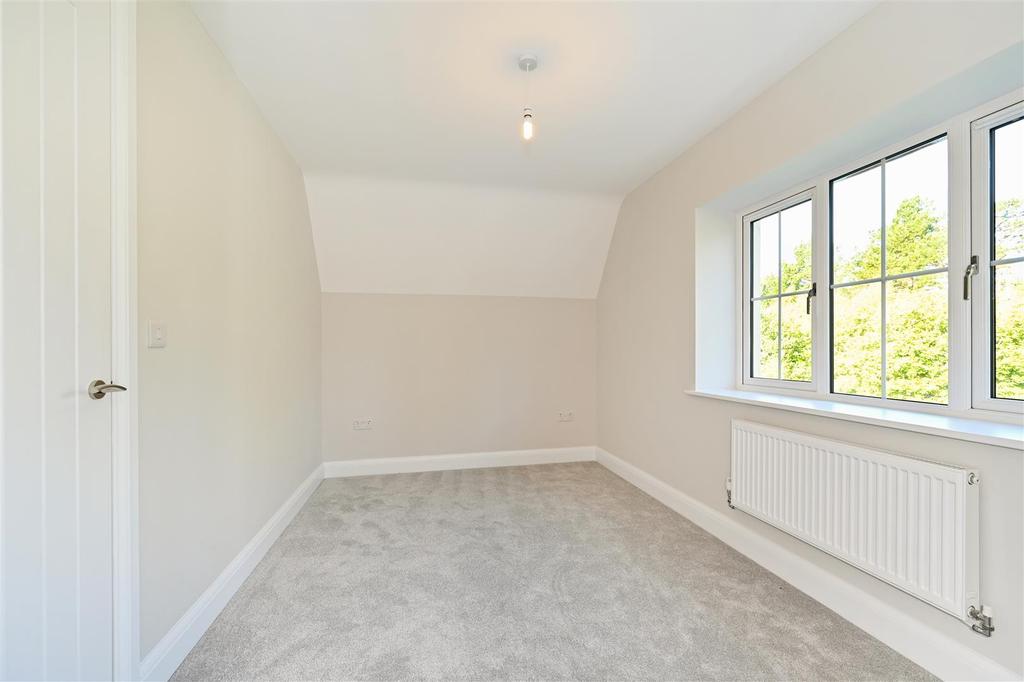 Bedroom 3 .jpg