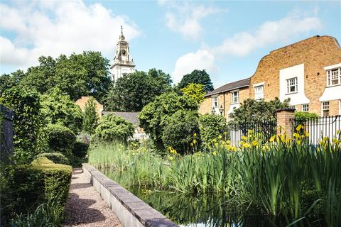 6 Sutton Square, London, E9 6EQ