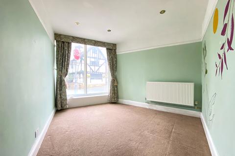 2 bedroom flat for sale - Godstone Road, Old Oxted, Surrey, RH8