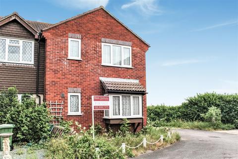 17 Melton Fields, Epsom, KT19 9QH