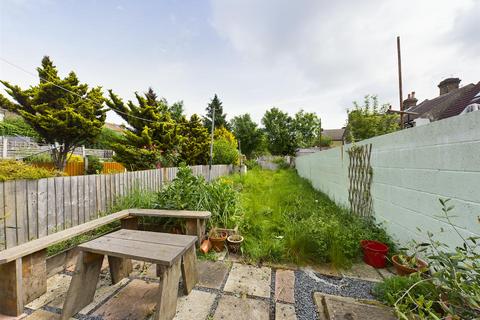 42 Bryant Road, Rochester, ME2 3ES
