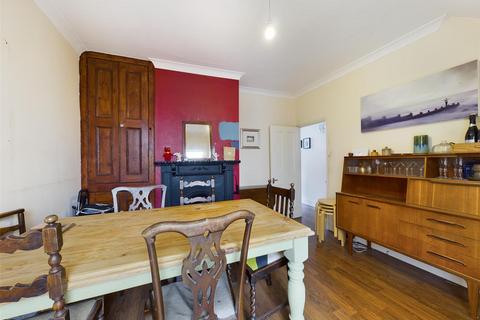 42 Bryant Road, Rochester, ME2 3ES