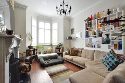 3 bedroom terraced house to rent - Plum Lane, London, SE18