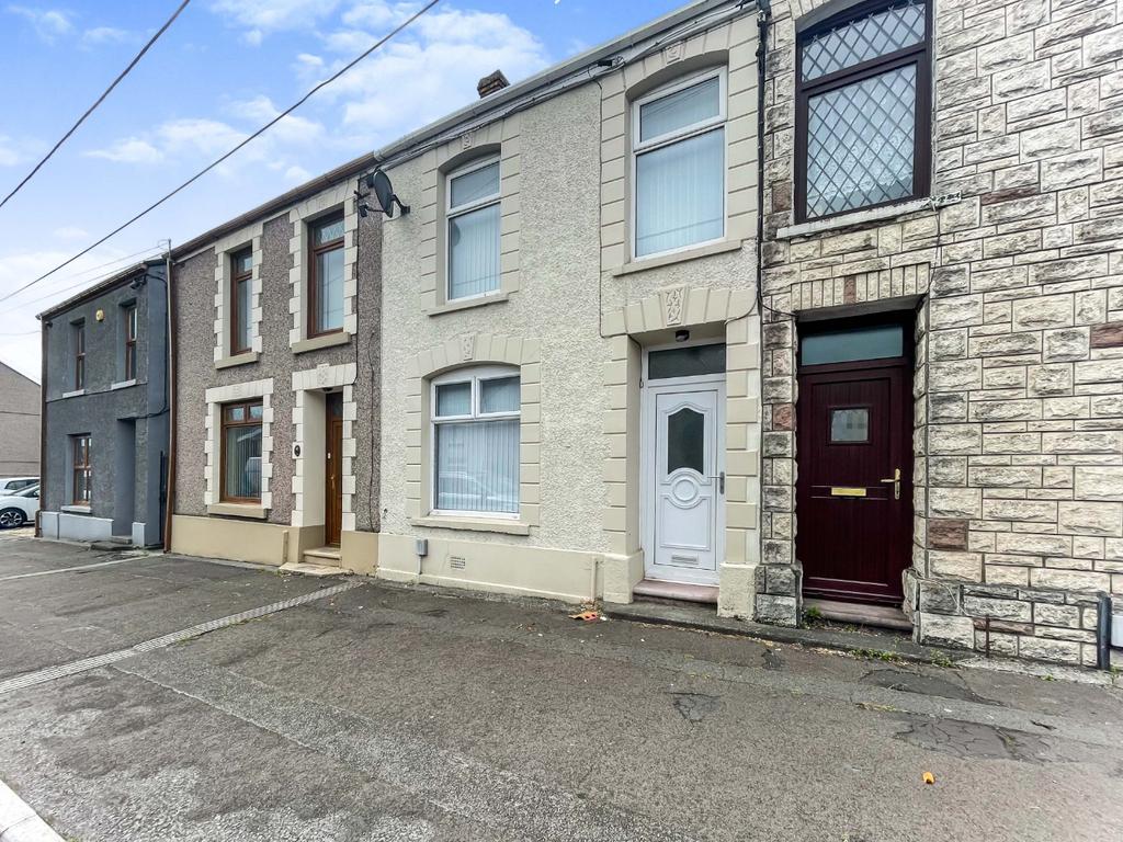 West Street, Swansea, SA4 4AQ 3 bed terraced house £145,000