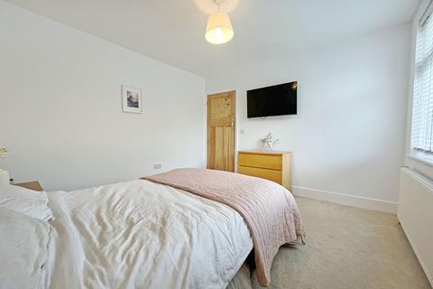 6 Darlington Road, Durham, DH1 4PE