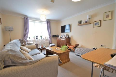 Flat 1, The Cedars Shroner View, Kings Worthy, Winchester, SO23 7JU