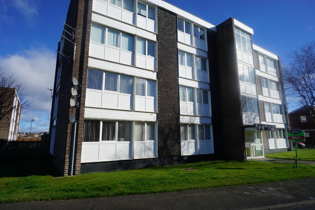 Conifer Court, Forest Hall, Newcastle upon Tyne, NE12 2 bed flat £475