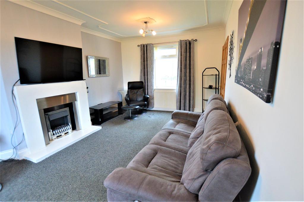 45 Auchenharvie Road, SALTCOATS, KA21... 3 bed semidetached house £