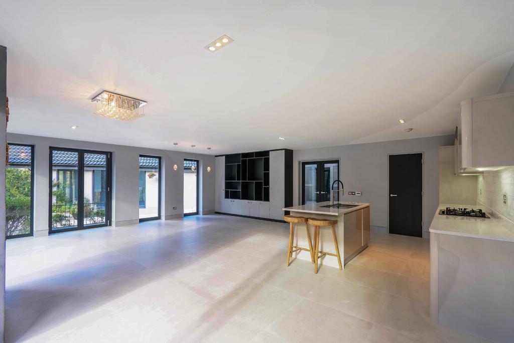 Huge Kitchen/diner/reception Room