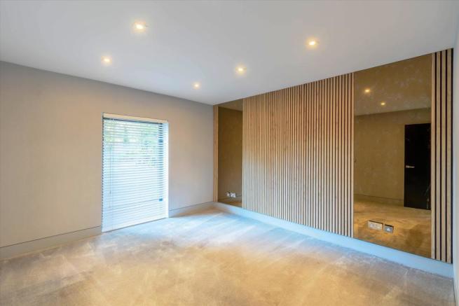 Family Room/Bedroom 4