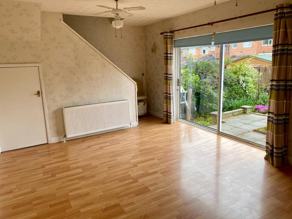 Winders Way,Leicester,LE2 8SS 3 bed semidetached house £220,000