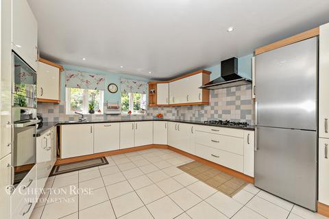 14 Beddoes Croft, Medbourne, Milton Keynes, MK5 6FQ