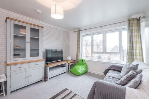 1 bedroom flat to rent, Broughton Road, Edinburgh, EH7