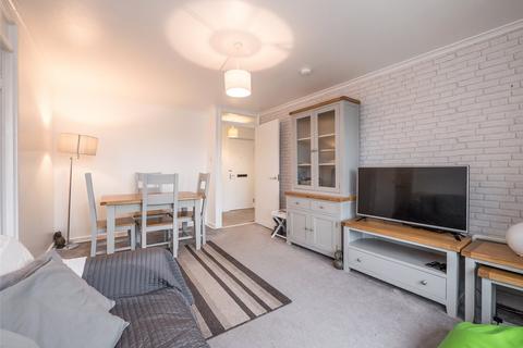 1 bedroom flat to rent, Broughton Road, Edinburgh, EH7