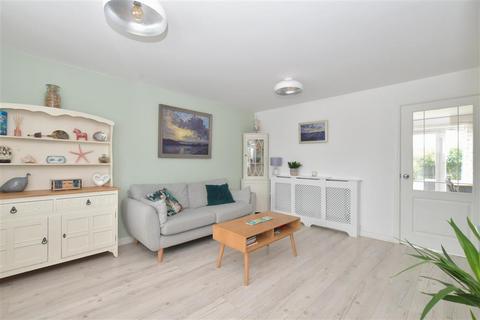 17 Coleridge Crescent, Littlehampton, BN17 7FJ