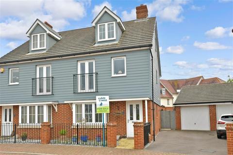 17 Coleridge Crescent, Littlehampton, BN17 7FJ
