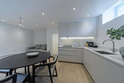 1 bedroom apartment to rent - St Stephens Gardens, Notting Hill, W2