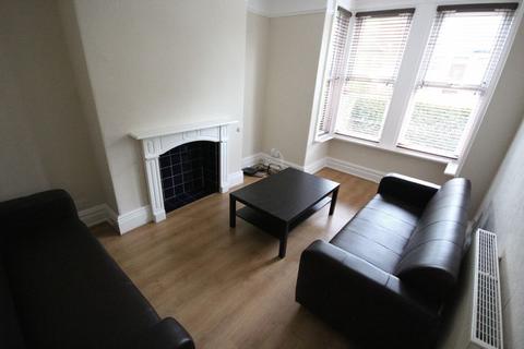 4 bedroom house to rent - Morris Grove, Kirkstall