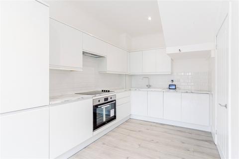 2 bedroom end of terrace house to rent, Milliners Court, Lattimore Road, St. Albans, Hertfordshire