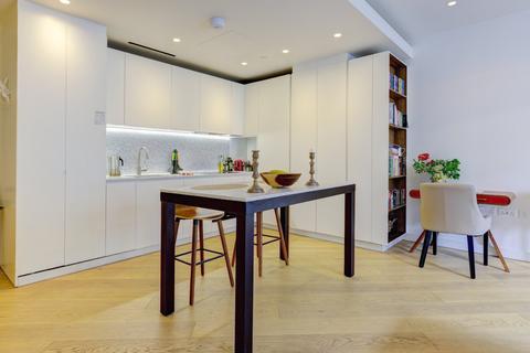 1 bedroom flat for sale, Wood Crescent, 101 Wood Lane, Hammersmith, London
