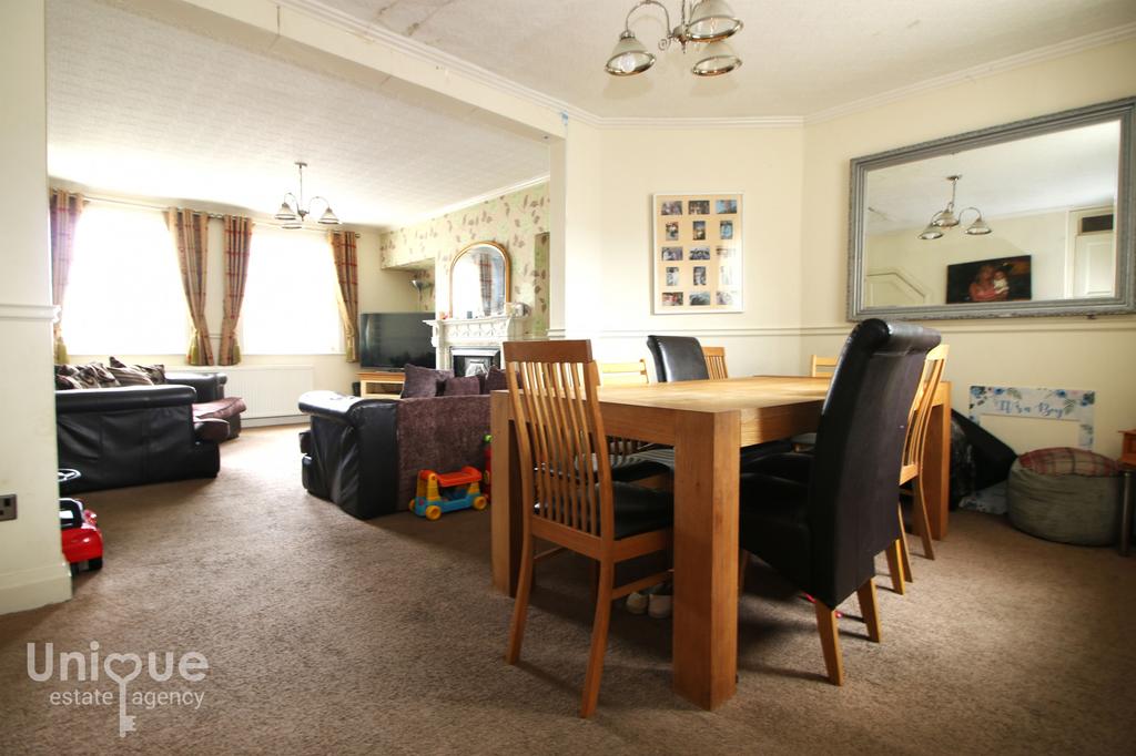 Gamble Road, ThorntonCleveleys, FY5 3 bed terraced house £139,950