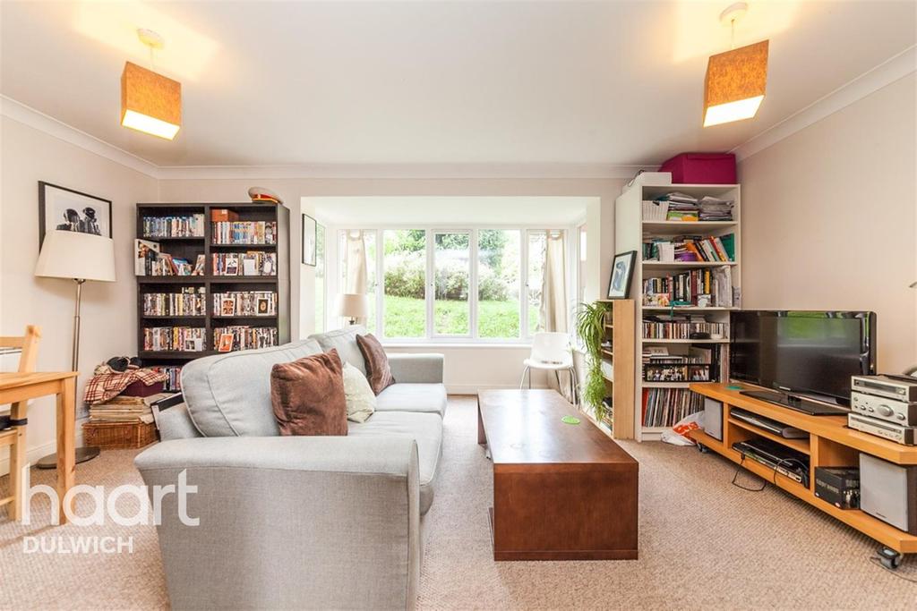 Linwood Close, SE5 1 bed flat £1,375 pcm (£317 pw)