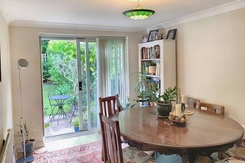 8 Bailey Close, Pewsey, SN9 5HU