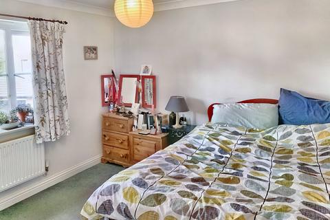 8 Bailey Close, Pewsey, SN9 5HU