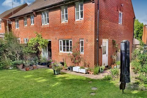 8 Bailey Close, Pewsey, SN9 5HU