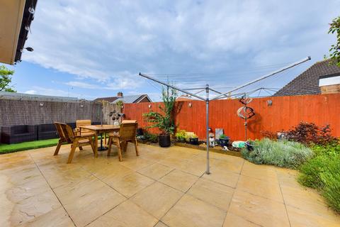12 Cottingham Drive, Moulton, Northampton, NN3 7LD