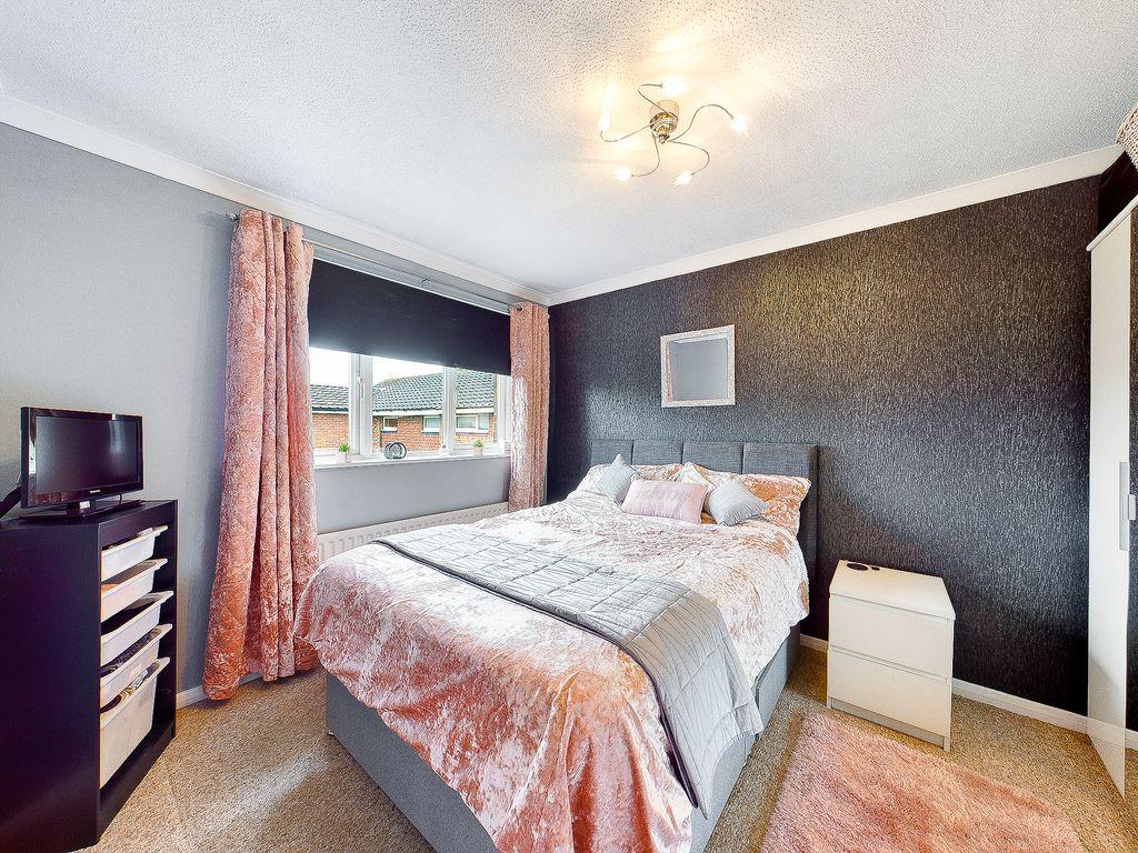 Bedroom 1 (Double)