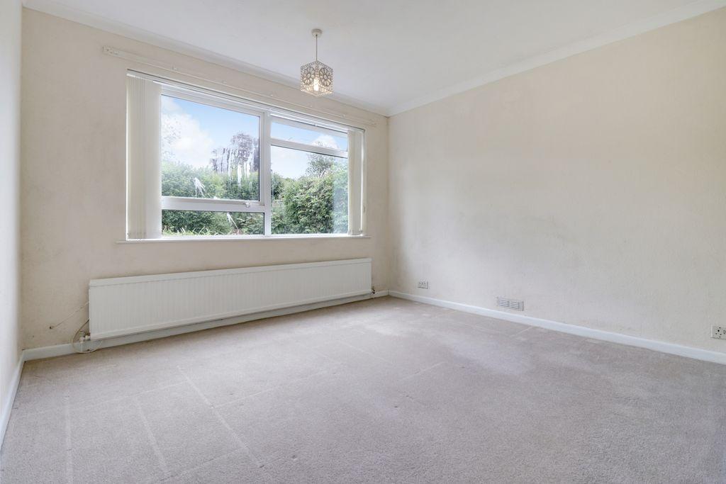Bedroom 1 (Double)
