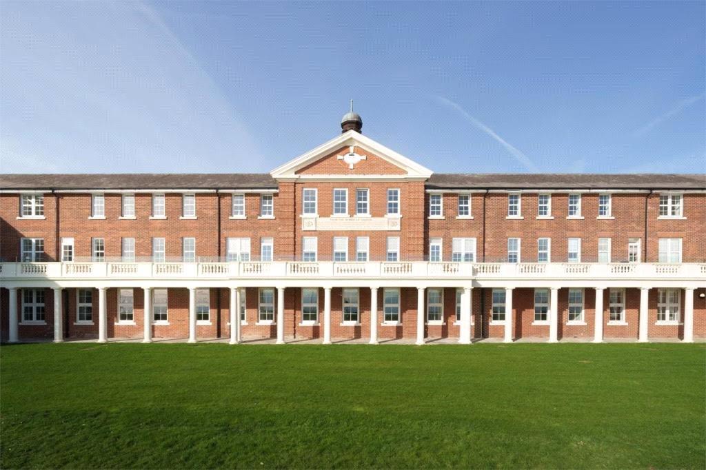 Huxley Road, Royal Haslar, Gosport, Hampshire, PO12 1 bed apartment for