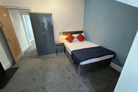 1 bedroom in a house share to rent, Cavendish Road, Leicester