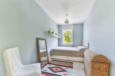 61 Mortimer Road, London, N1 5AR