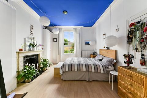61 Mortimer Road, London, N1 5AR