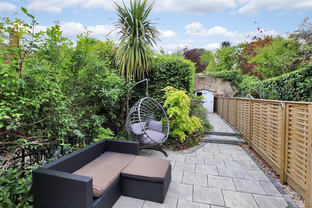 Courtyard Garden