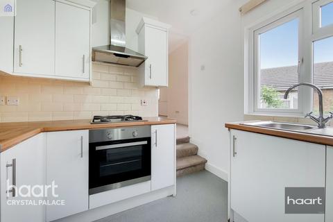 2a Beulah Crescent, Thornton Heath, CR7 8JL