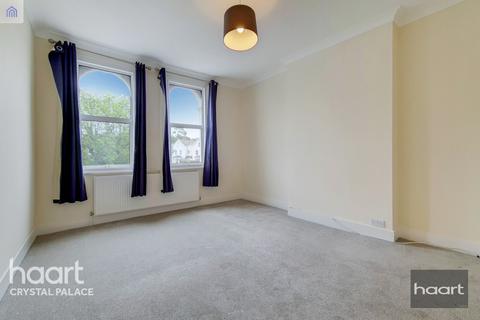 2a Beulah Crescent, Thornton Heath, CR7 8JL