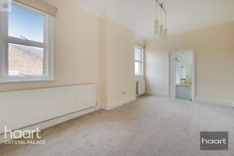 2a Beulah Crescent, Thornton Heath, CR7 8JL