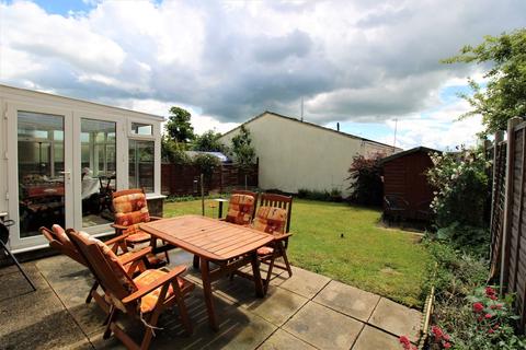 77 Dinglederry, Olney, MK46 5ET