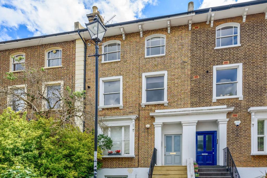 Tyrwhitt Road, Brockley 2 bed flat for sale £475,000