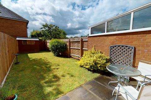 29 Bugbrooke Road, Kislingbury, Northampton, NN7 4AY