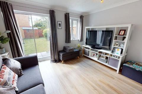 29 Bugbrooke Road, Kislingbury, Northampton, NN7 4AY