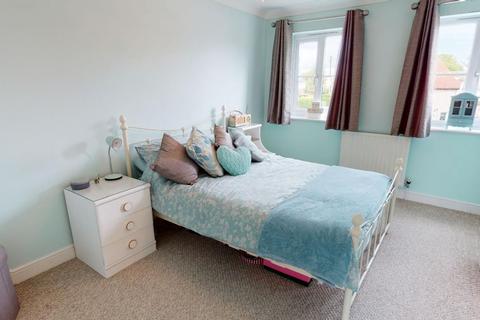 29 Bugbrooke Road, Kislingbury, Northampton, NN7 4AY