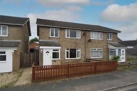 4 bedroom semi-detached house to rent, Larkspur Close, Red Lodge, Bury St Edmunds, Suffolk, IP28