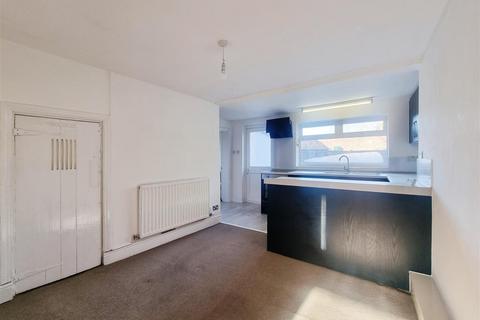3 bedroom mews for sale - High Street, Winsford