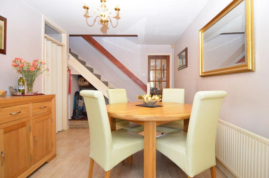 Joseph Dix Drive,Rugeley,WS15 2PU 3 bed link detached house £205,000