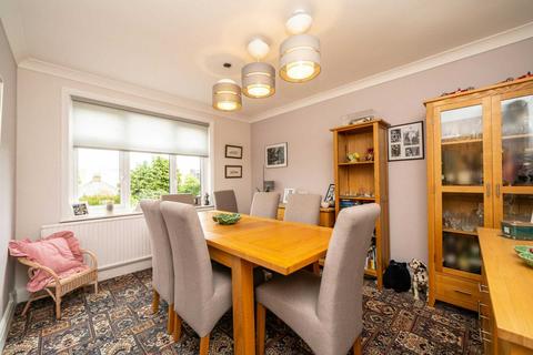 13 Park Road, Hemel Hempstead, HP1 1JT
